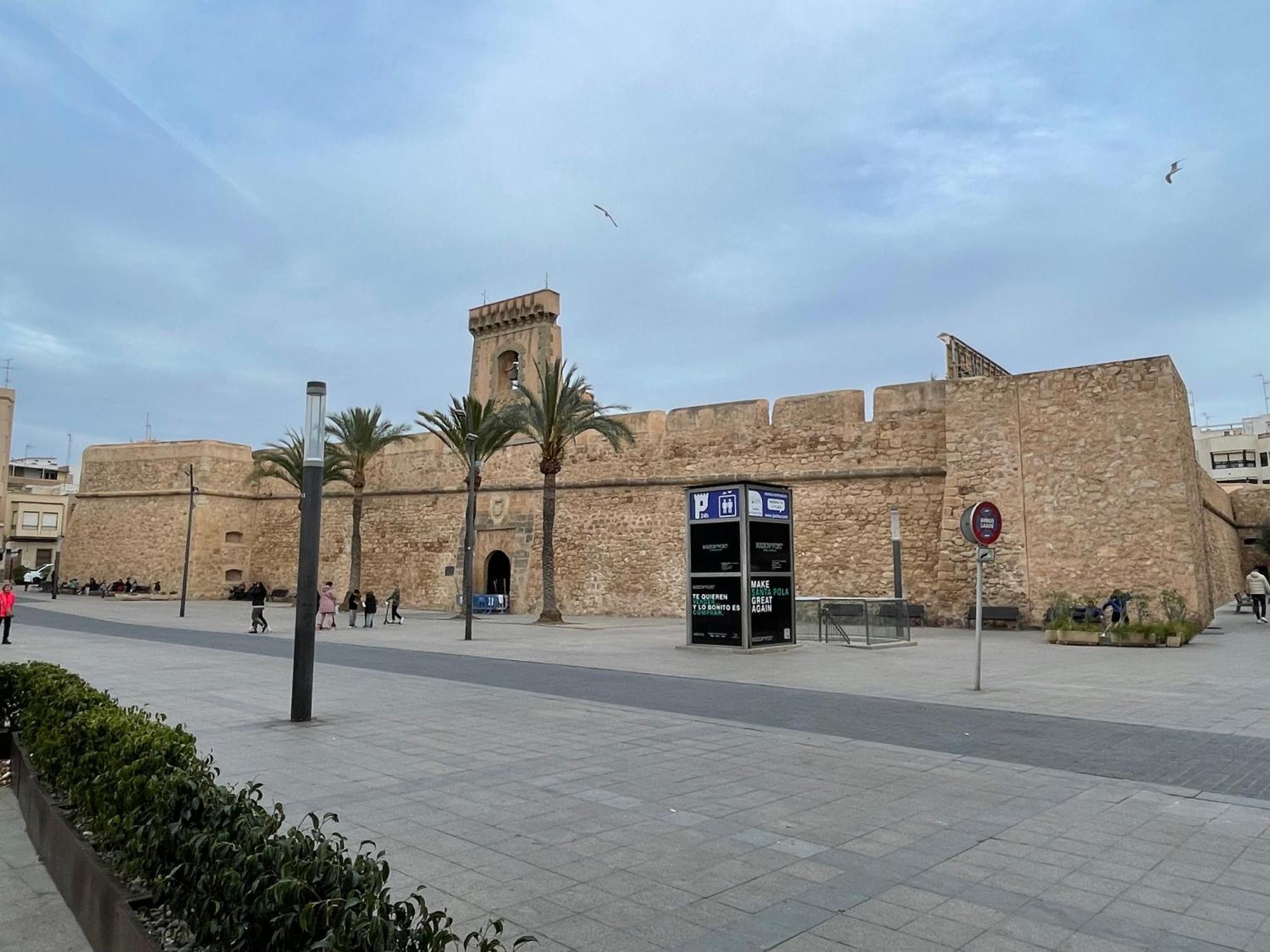 Piso Muy Cerca De La Playa Con Parking Apartment Santa Pola Bagian luar foto