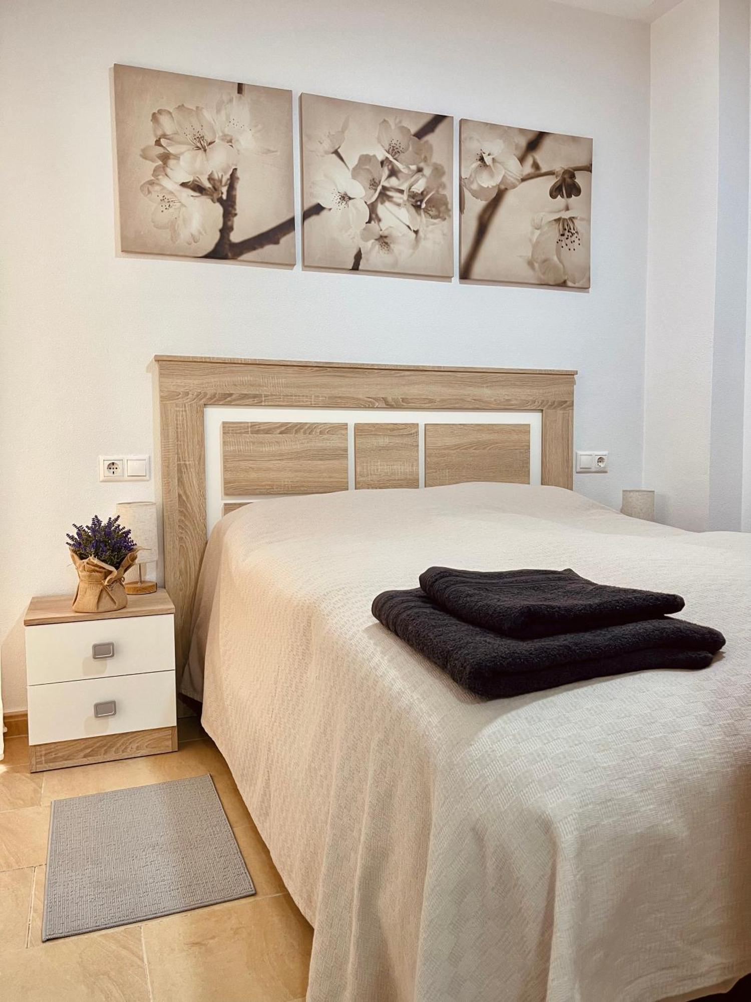 Piso Muy Cerca De La Playa Con Parking Apartment Santa Pola Bagian luar foto